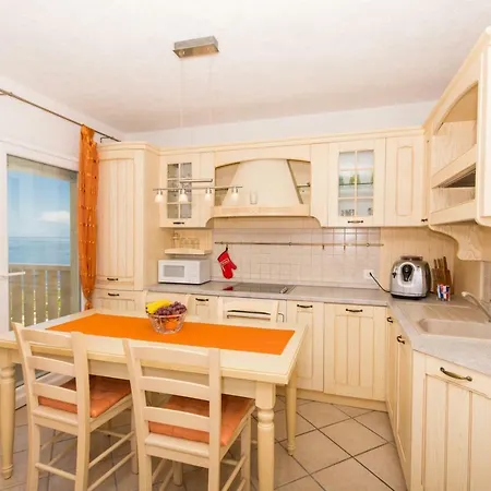 Bubi Apartment