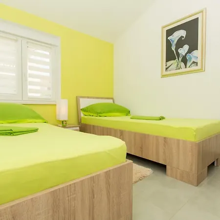 Apartment Bubi Trogir